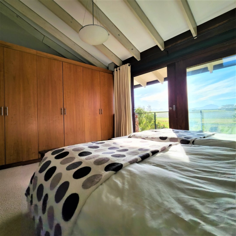 To Let 2 Bedroom Property for Rent in Oubaai Western Cape